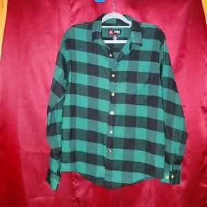 Men's flannel large